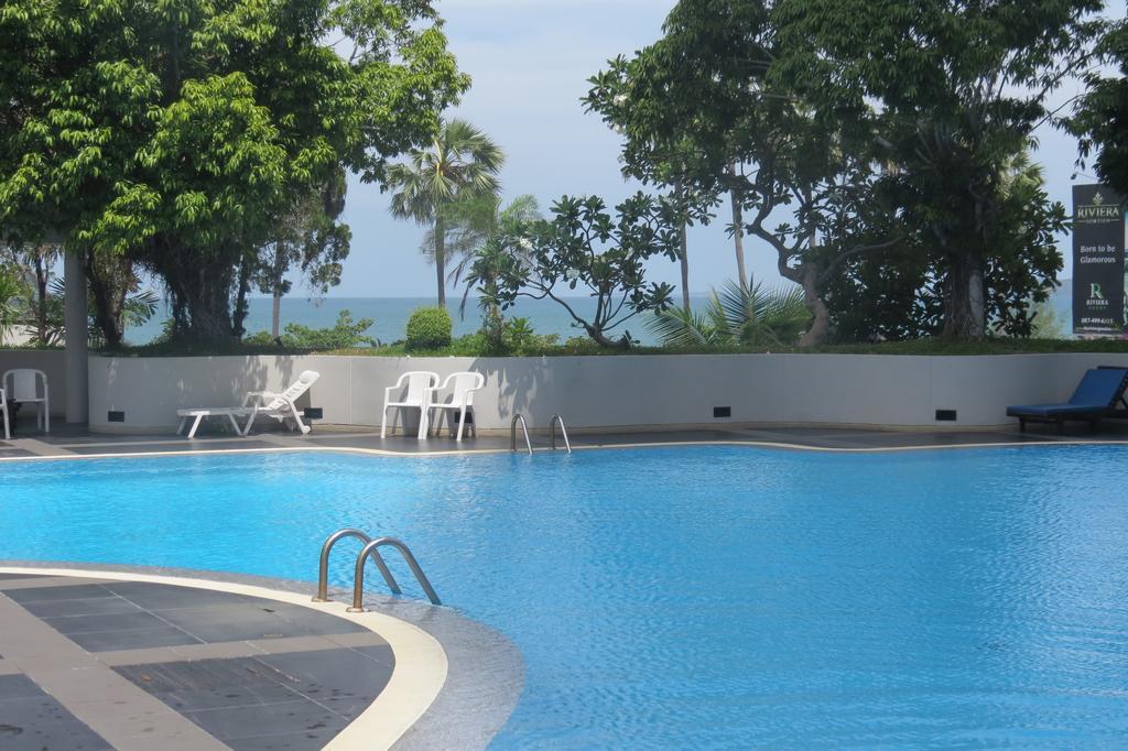 Jomtien Plaza Suite Apartments ภายนอก รูปภาพ