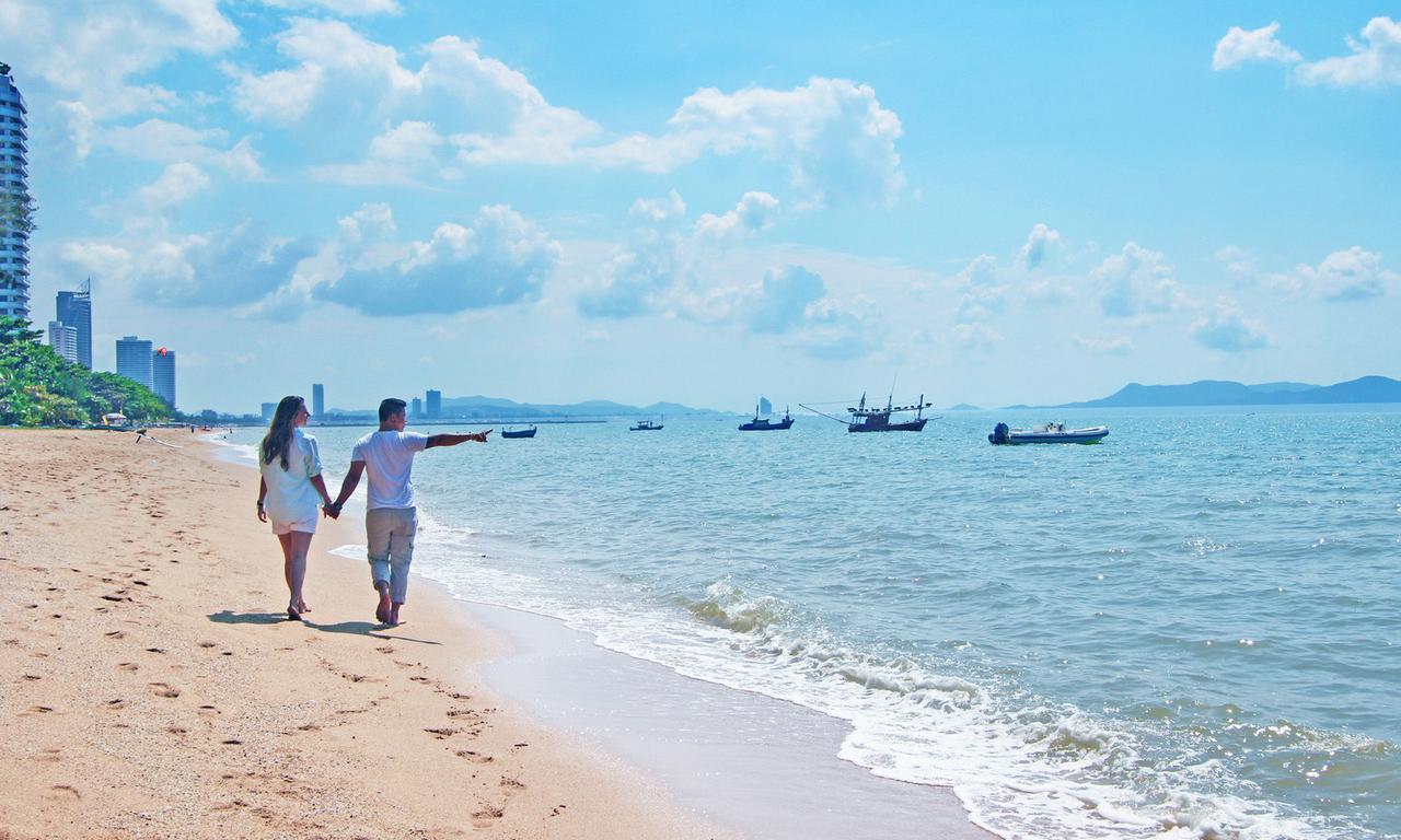 Jomtien Plaza Suite Apartments ภายนอก รูปภาพ